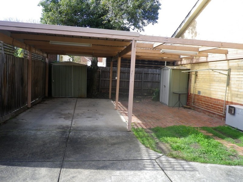 1/75 Junction Road, Blackburn North VIC 3130