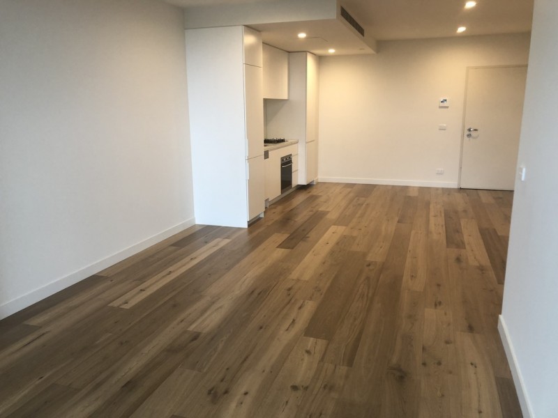 210/7 Red Hill Terrace, Doncaster East VIC 3109