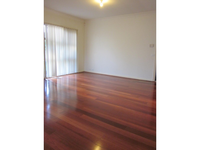 1/25 Wooddale Grove, Donvale VIC 3111