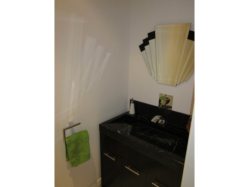 44 Carrathool Street, Bulleen VIC 3105