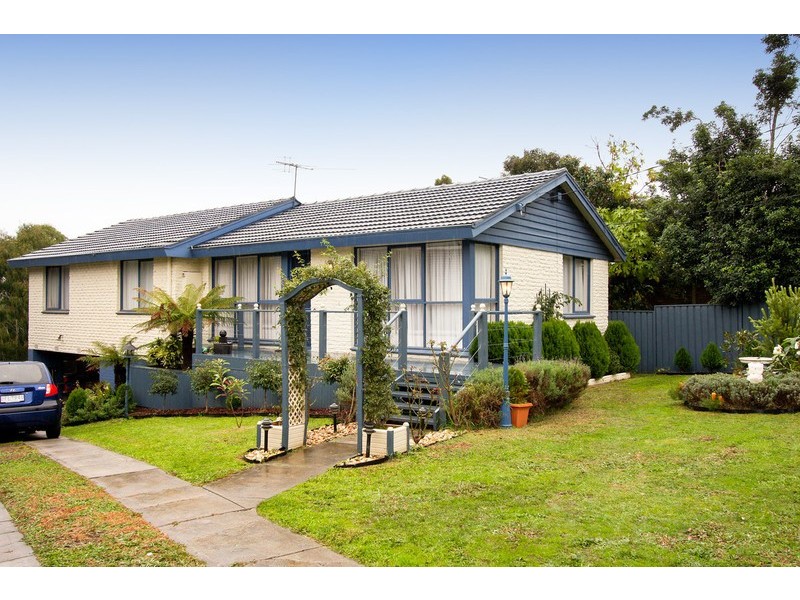 49 Norfolk Circuit, Doncaster VIC 3108