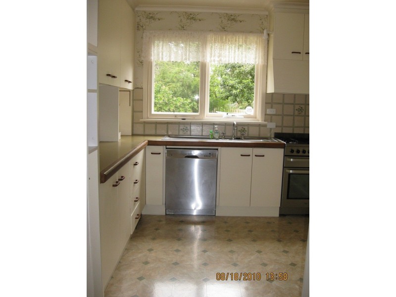 16 Eckersley Court, Blackburn South VIC 3130