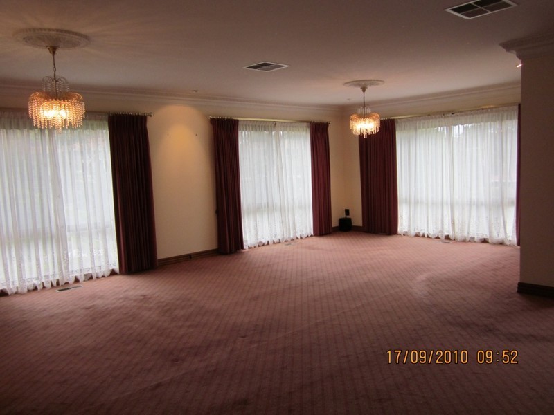 36 Snow Gum Road, Doncaster East VIC 3109