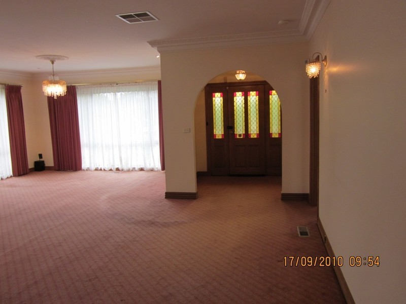 36 Snow Gum Road, Doncaster East VIC 3109