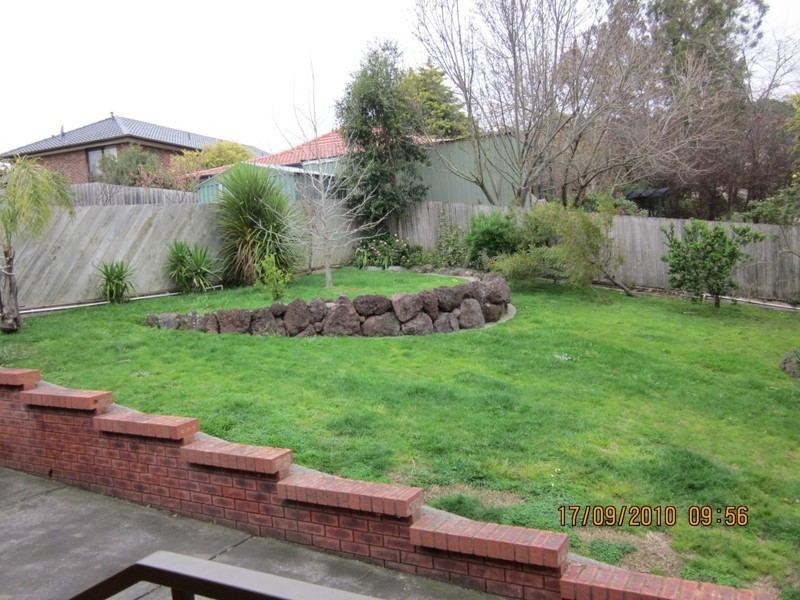 36 Snow Gum Road, Doncaster East VIC 3109