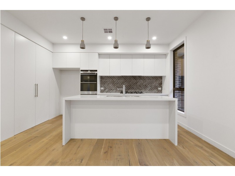 2/48 Riverview Terrace, Bulleen VIC 3105