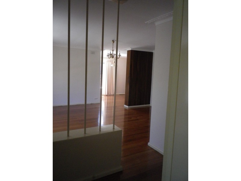 25 Mincha Avenue, Templestowe Lower VIC 3107