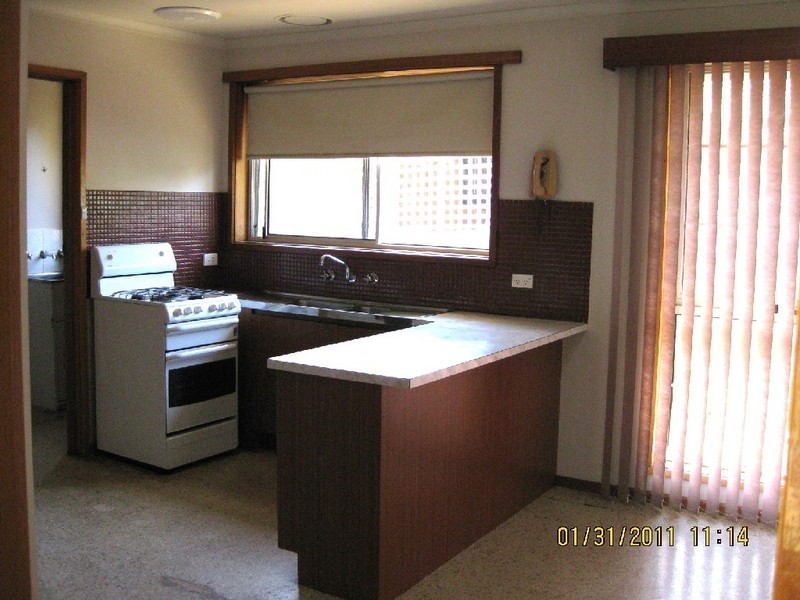 2/746 Elgar Road, Doncaster VIC 3108