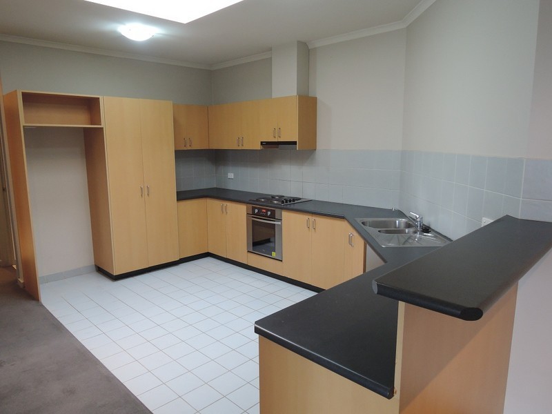 2/2A Acacia Street, Doncaster East VIC 3109
