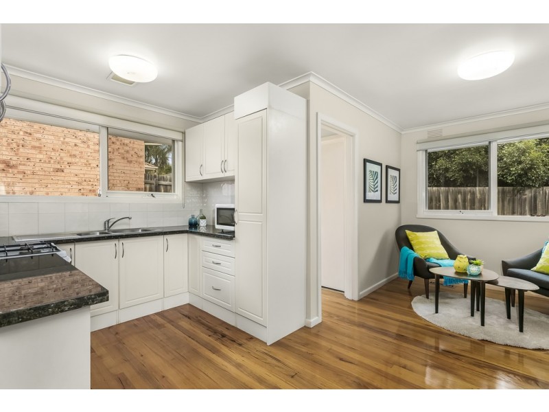 42 Roderick  St, Doncaster East VIC 3109