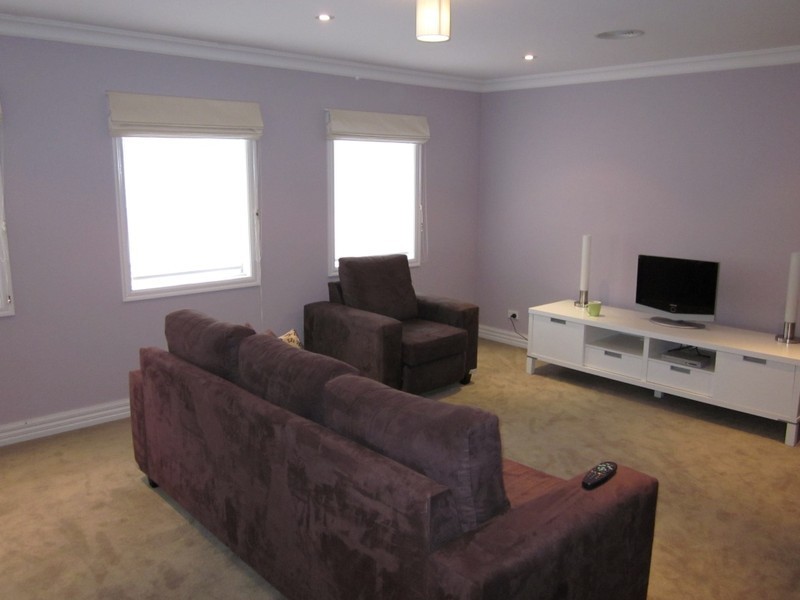 3 Tusanne Place, Doncaster East VIC 3109