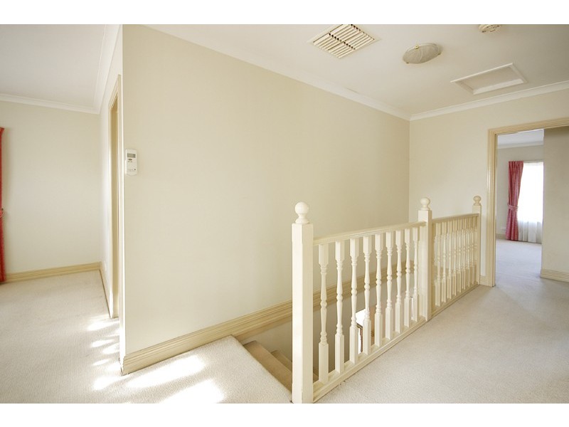 1 Derwent Street, Box Hill VIC 3128