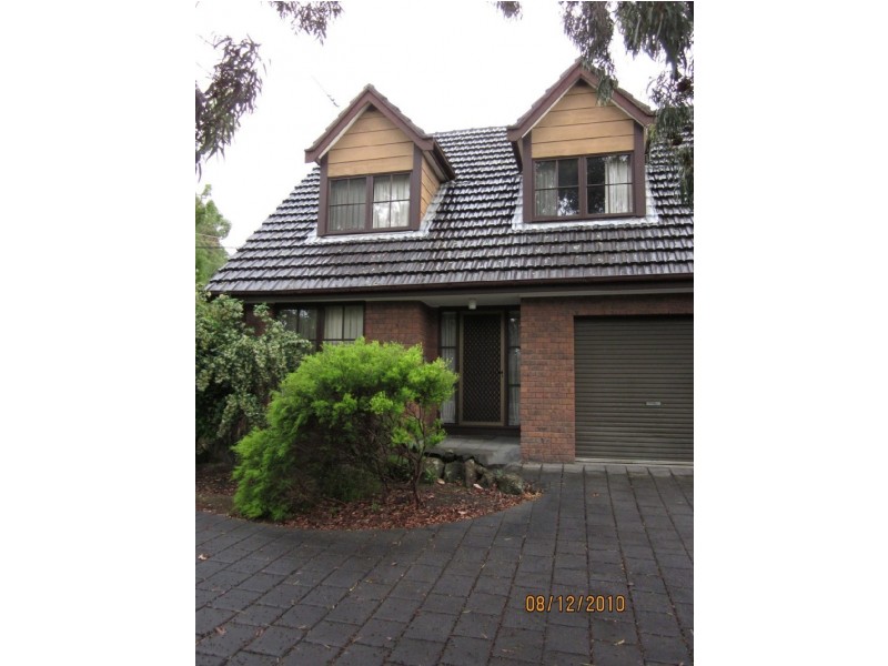 1/33 Westfield Drive, Doncaster VIC 3108