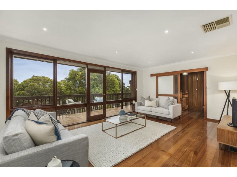 11 Taunton Street, Doncaster East VIC 3109