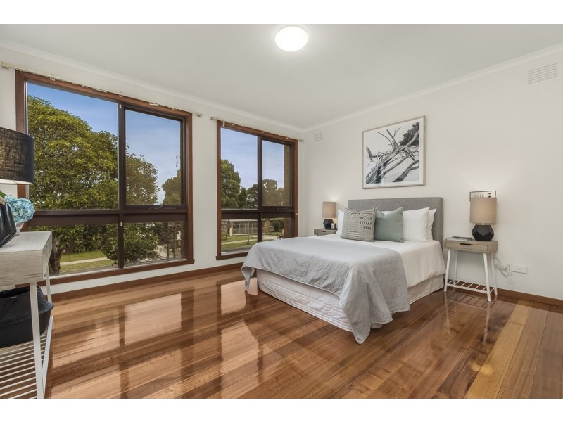 11 Taunton Street, Doncaster East VIC 3109