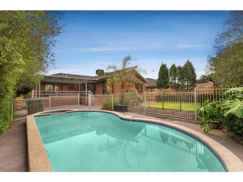 11 Taunton Street, Doncaster East VIC 3109