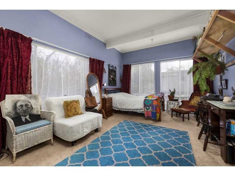 53 Whittens Lane, Doncaster VIC 3108