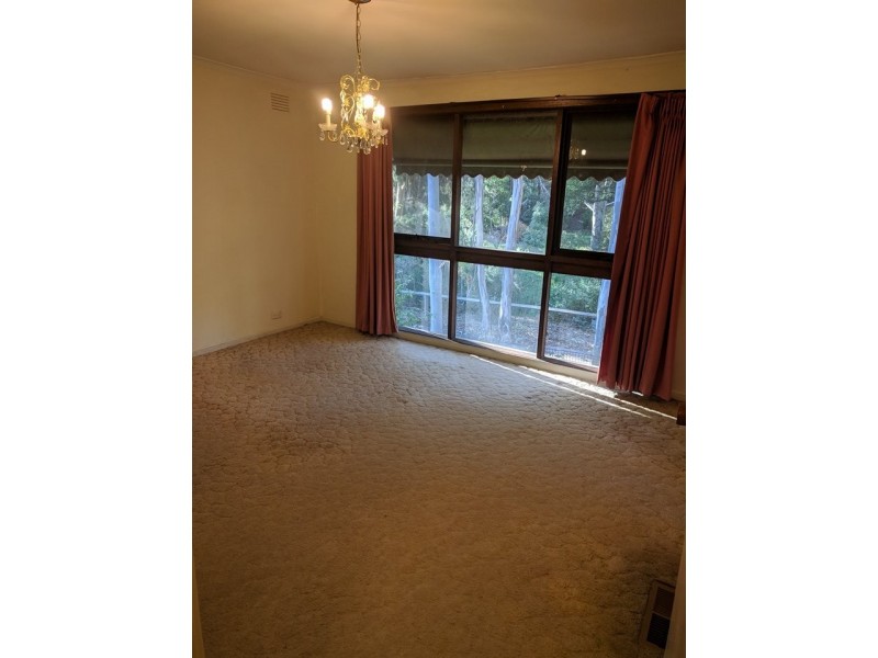 10 Montpellier Crescent, Templestowe Lower VIC 3107