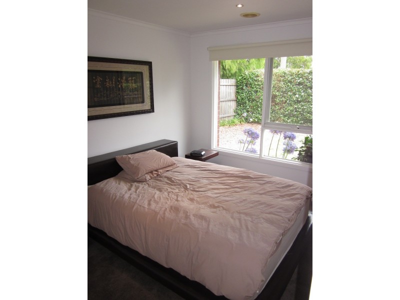 1/1A Beverley Street, Doncaster East VIC 3109