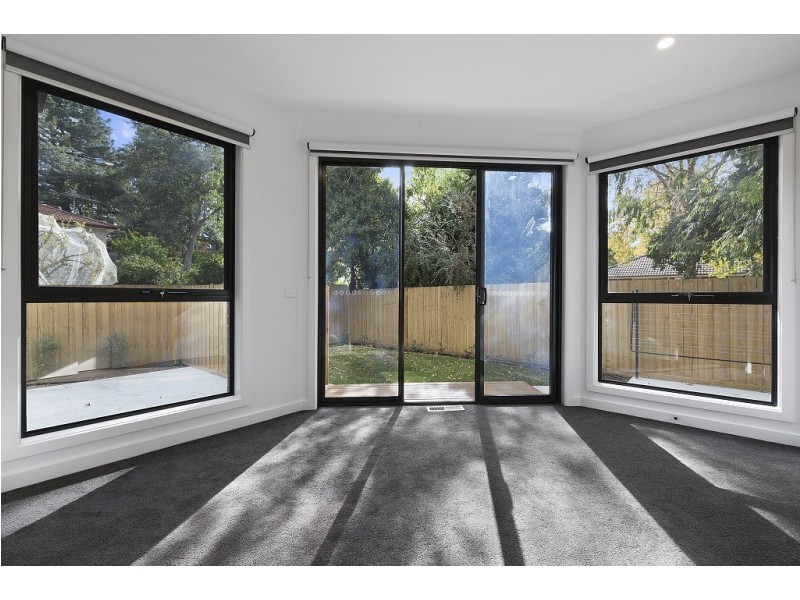 2/17 Dunoon Street, Doncaster VIC 3108