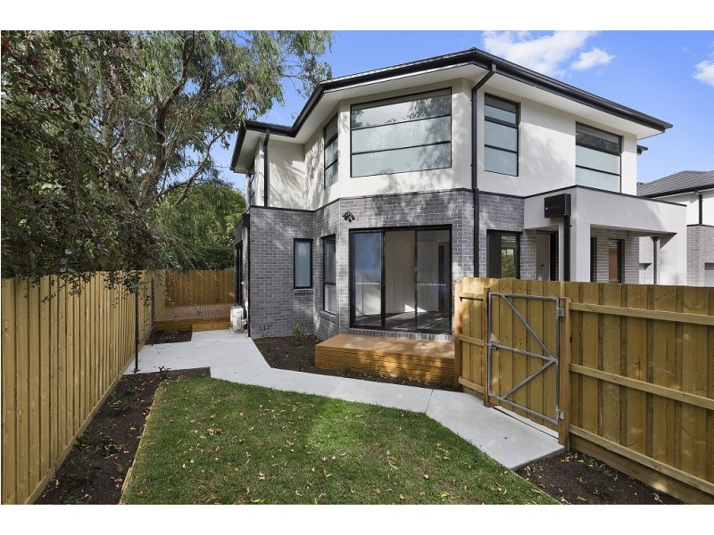 2/17 Dunoon Street, Doncaster VIC 3108