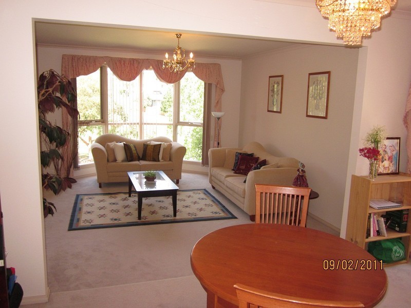 17 Schafter Drive, Doncaster East VIC 3109