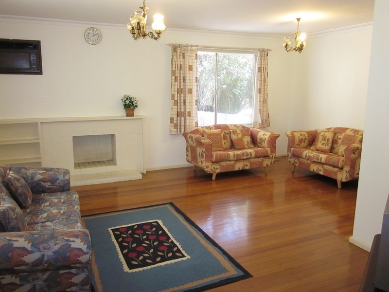 7 Romsey Rise, Doncaster East VIC 3109