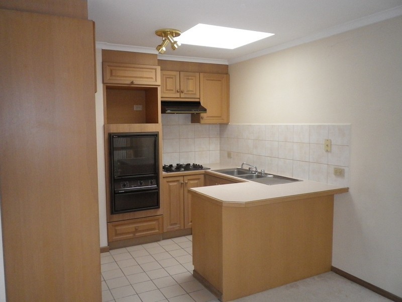 2/54 Rosella Street, Doncaster East VIC 3109