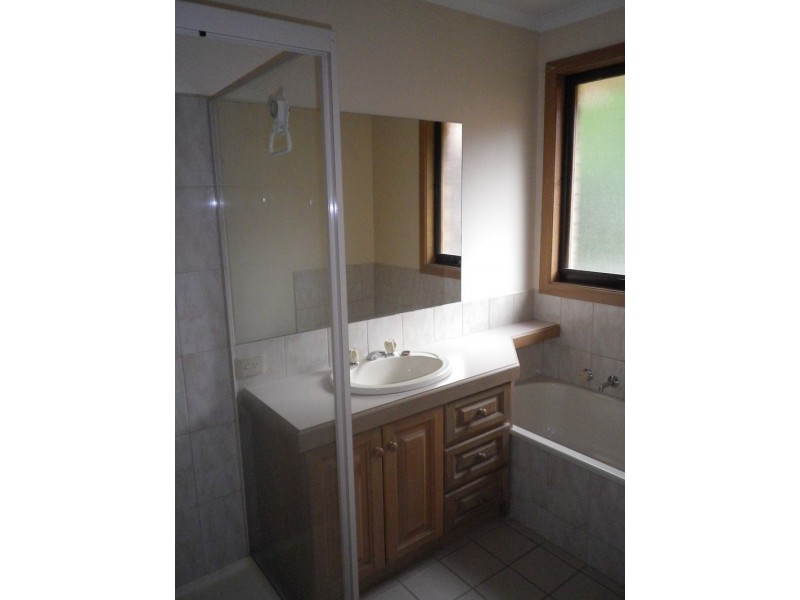 2/54 Rosella Street, Doncaster East VIC 3109