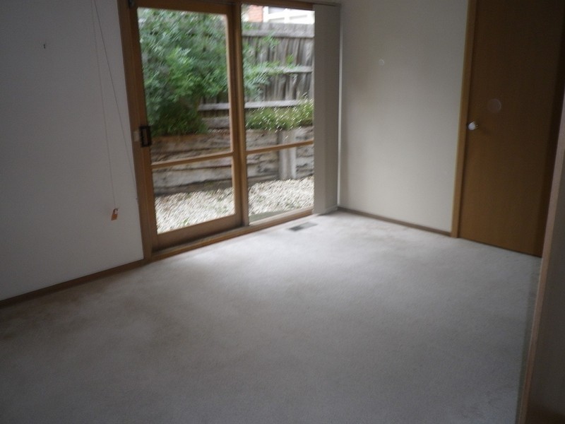 2/54 Rosella Street, Doncaster East VIC 3109