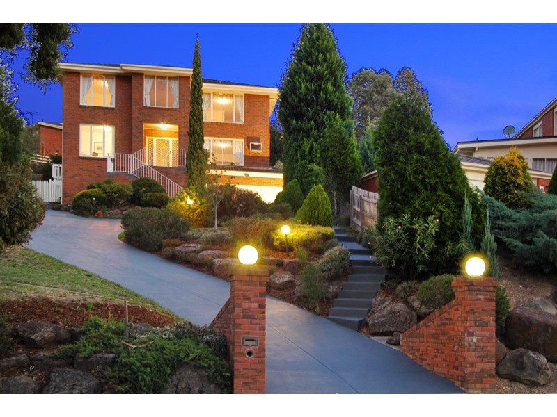 28 Schafter Drive, Doncaster East VIC 3109