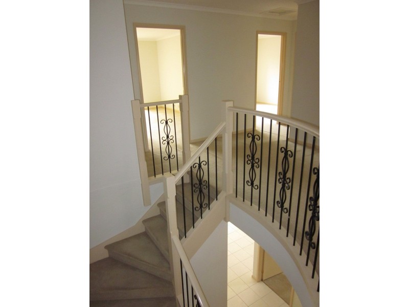 10 Kathleen Court, Montmorency VIC 3094