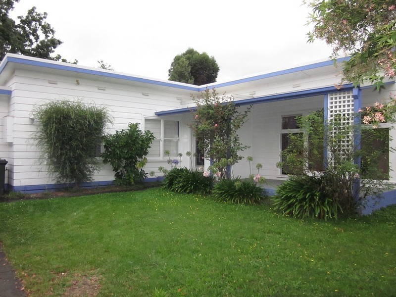 27 Hillingdon Crescent, Doncaster VIC 3108