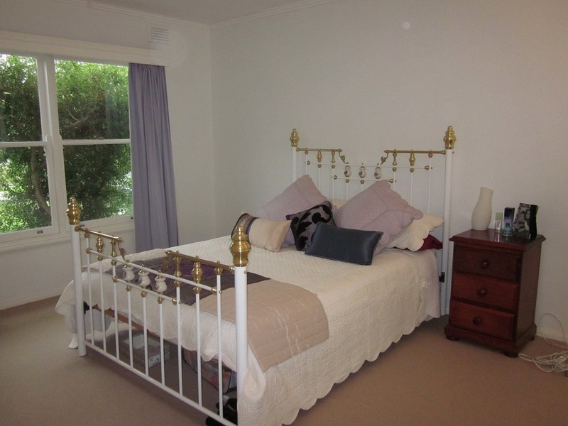 27 Hillingdon Crescent, Doncaster VIC 3108