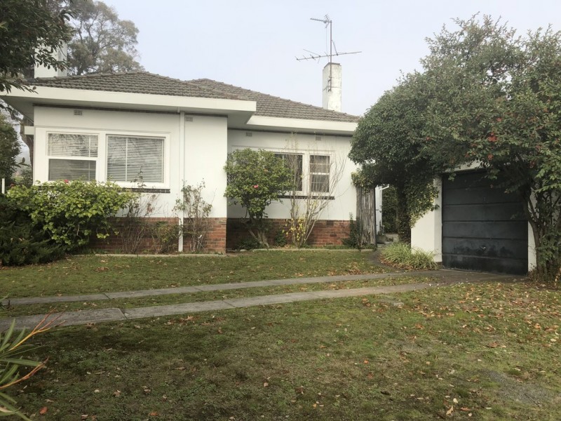 11 Kyora Parade, Balwyn North VIC 3104