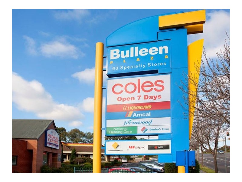 313 Thompsons Road, Templestowe Lower VIC 3107