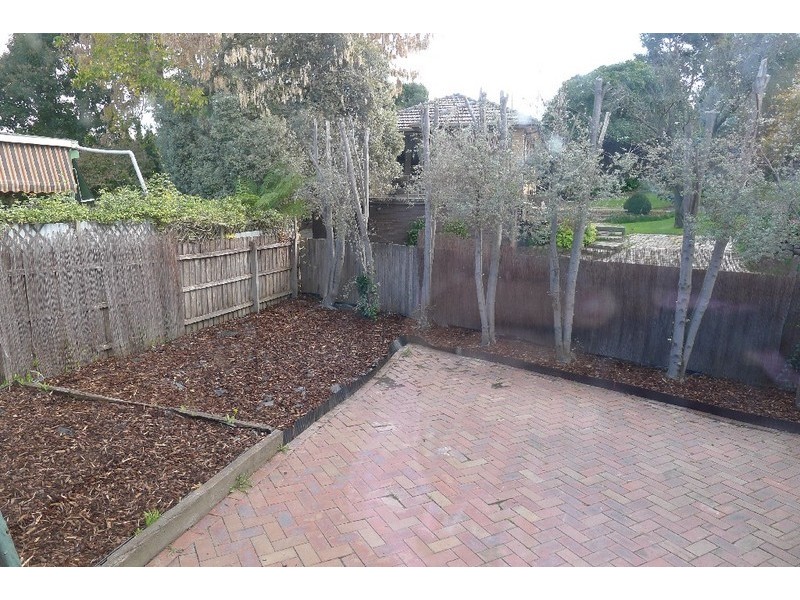 2/57 Rosella Street, Doncaster East VIC 3109