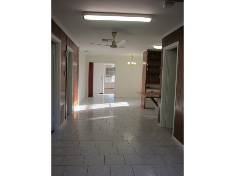 172 Blackburn Road, Doncaster East VIC 3109