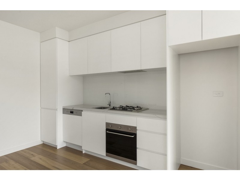 112/7 Red Hill Terrace, Doncaster East VIC 3109