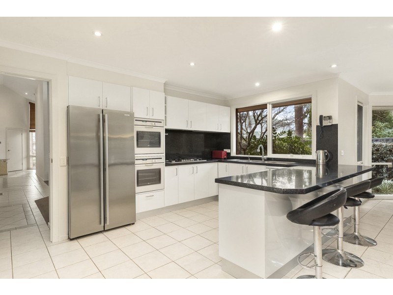 23 Exell Court, Wantirna South VIC 3152