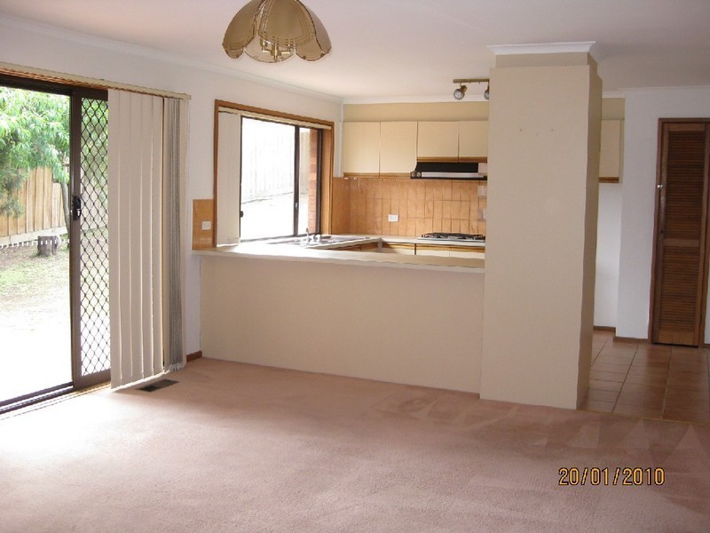 15 Clontarf Crescent, Templestowe VIC 3106