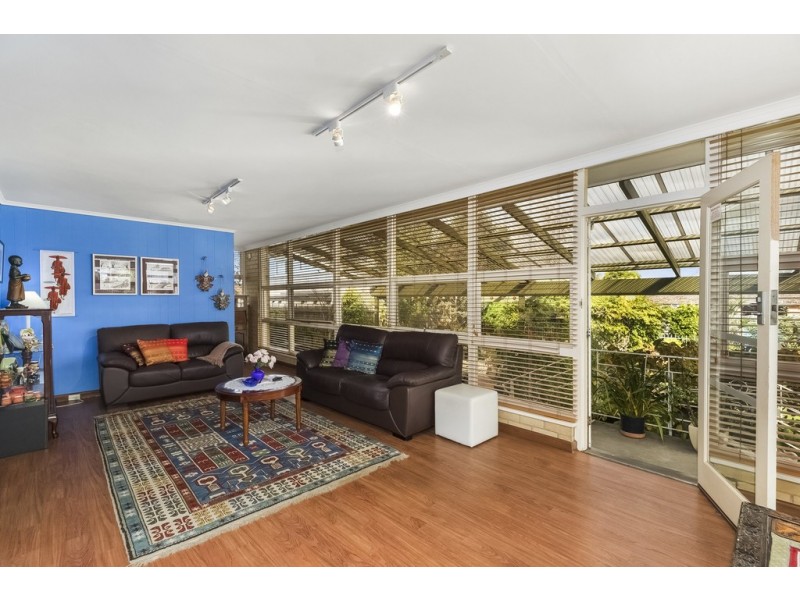 18 Maxia Road, Doncaster East VIC 3109