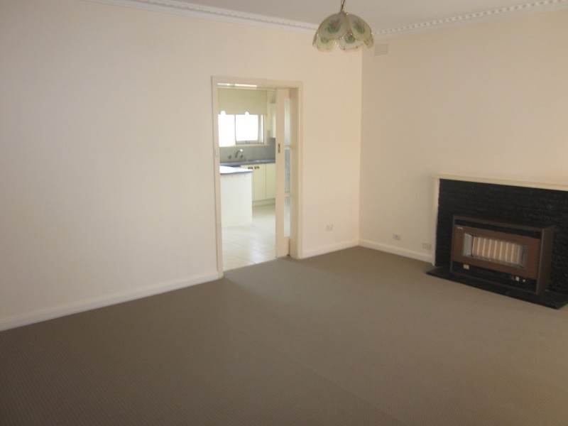 1/148 Beverley Street, Doncaster East VIC 3109