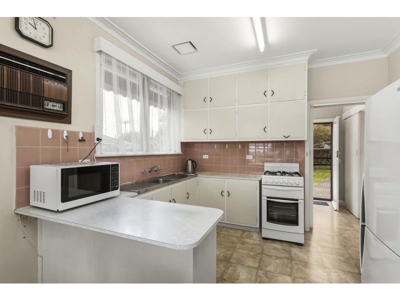 7 Ross Street, Doncaster East VIC 3109