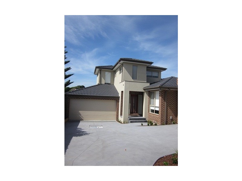 2/72 Thea Grove, Doncaster East VIC 3109