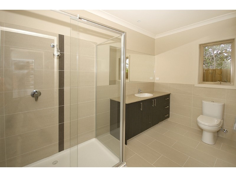 1-4/414 Middleborough Road, Blackburn VIC 3130