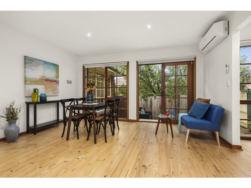 8A Leura Street, Doncaster East VIC 3109