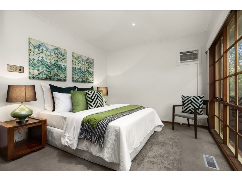 8A Leura Street, Doncaster East VIC 3109