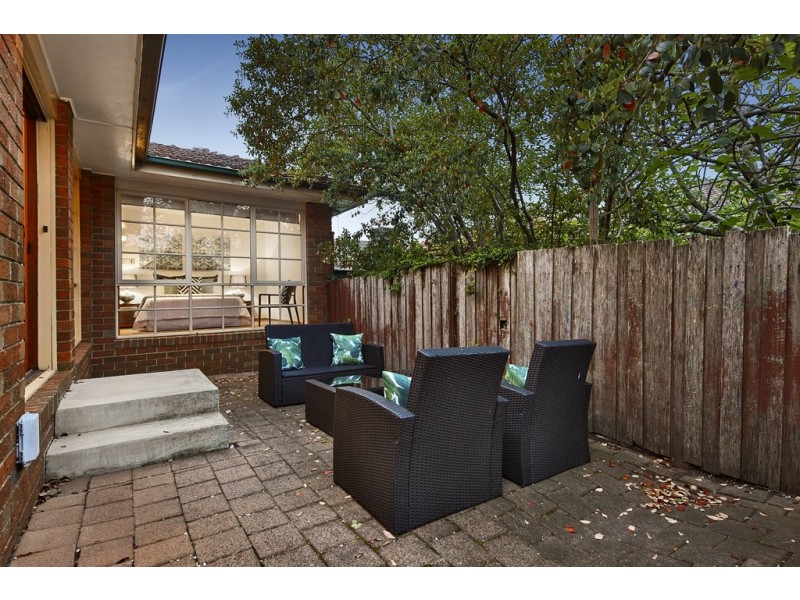 8A Leura Street, Doncaster East VIC 3109