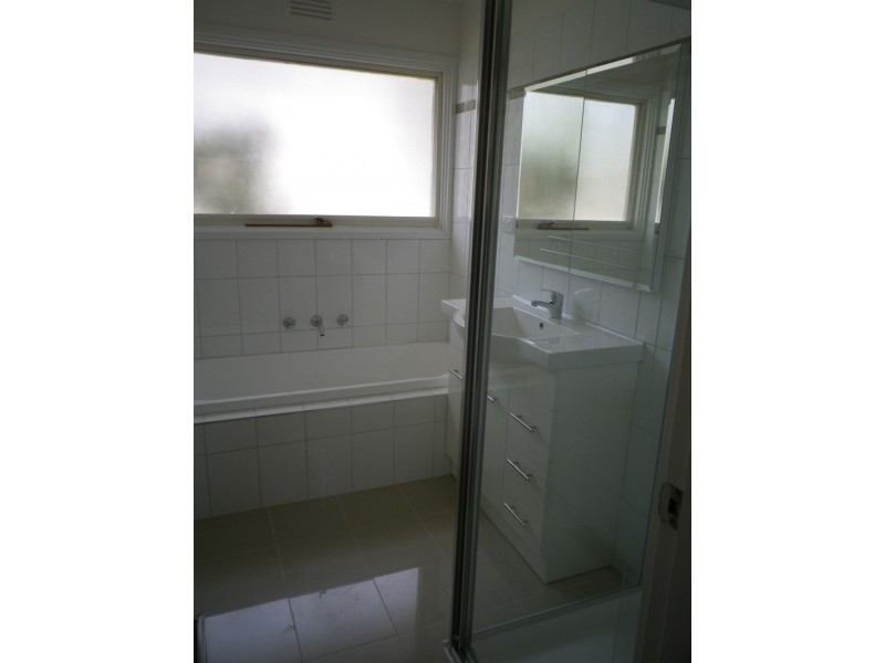 42 Dellfield Drive, Templestowe Lower VIC 3107